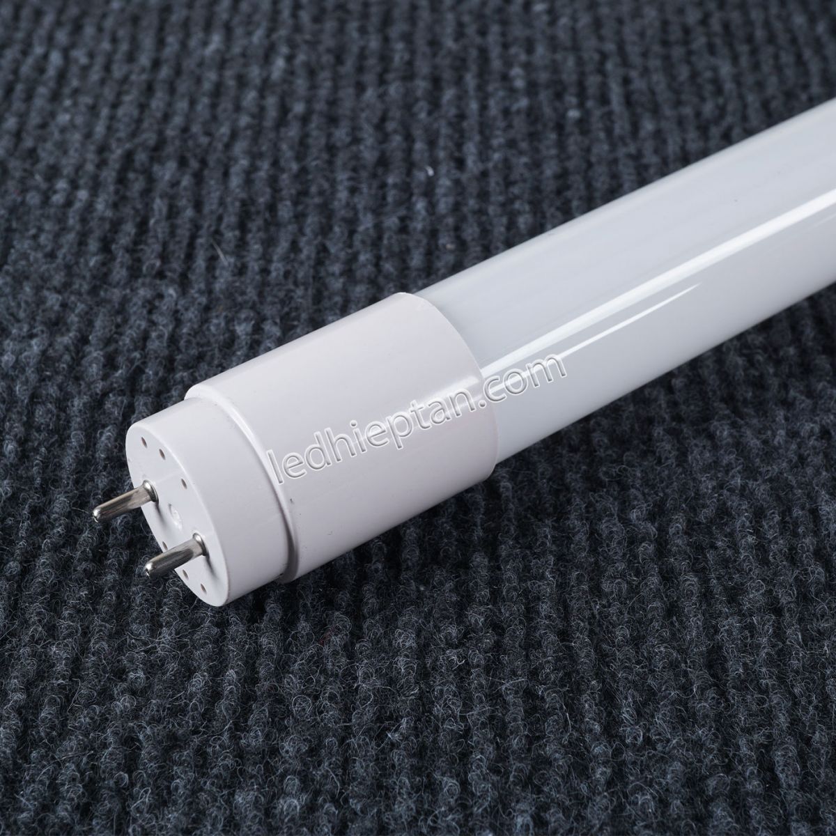 Tuýp T8 LED Tube 220v 120cm 22w trắng