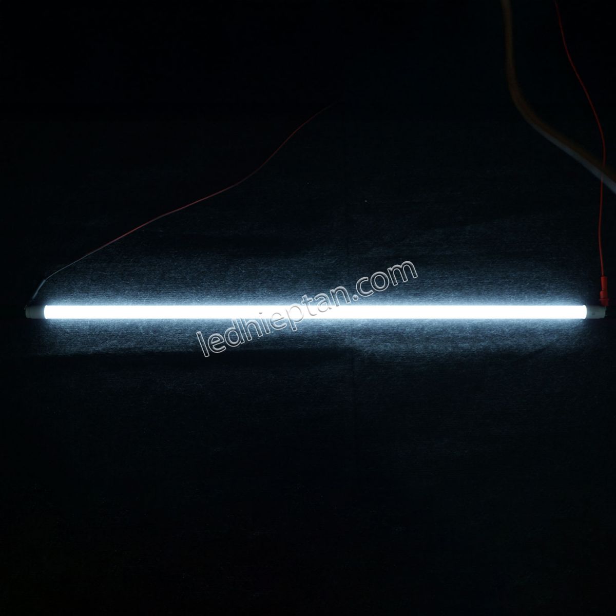 Tuýp T8 LED Tube 220v 120cm 22w trắng