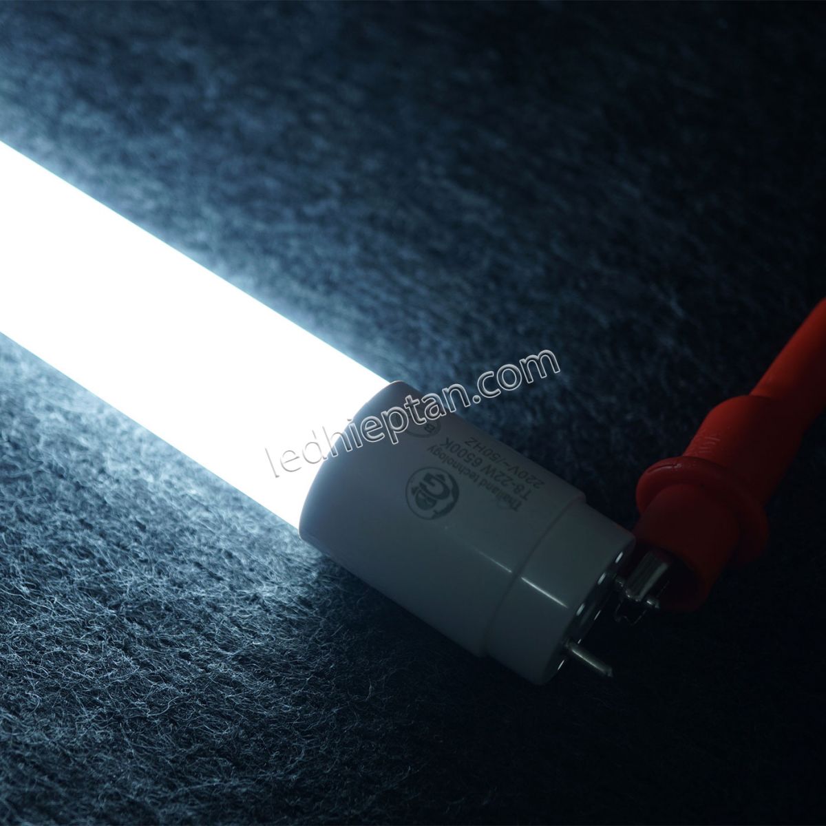 Tuýp T8 LED Tube 220v 120cm 22w trắng