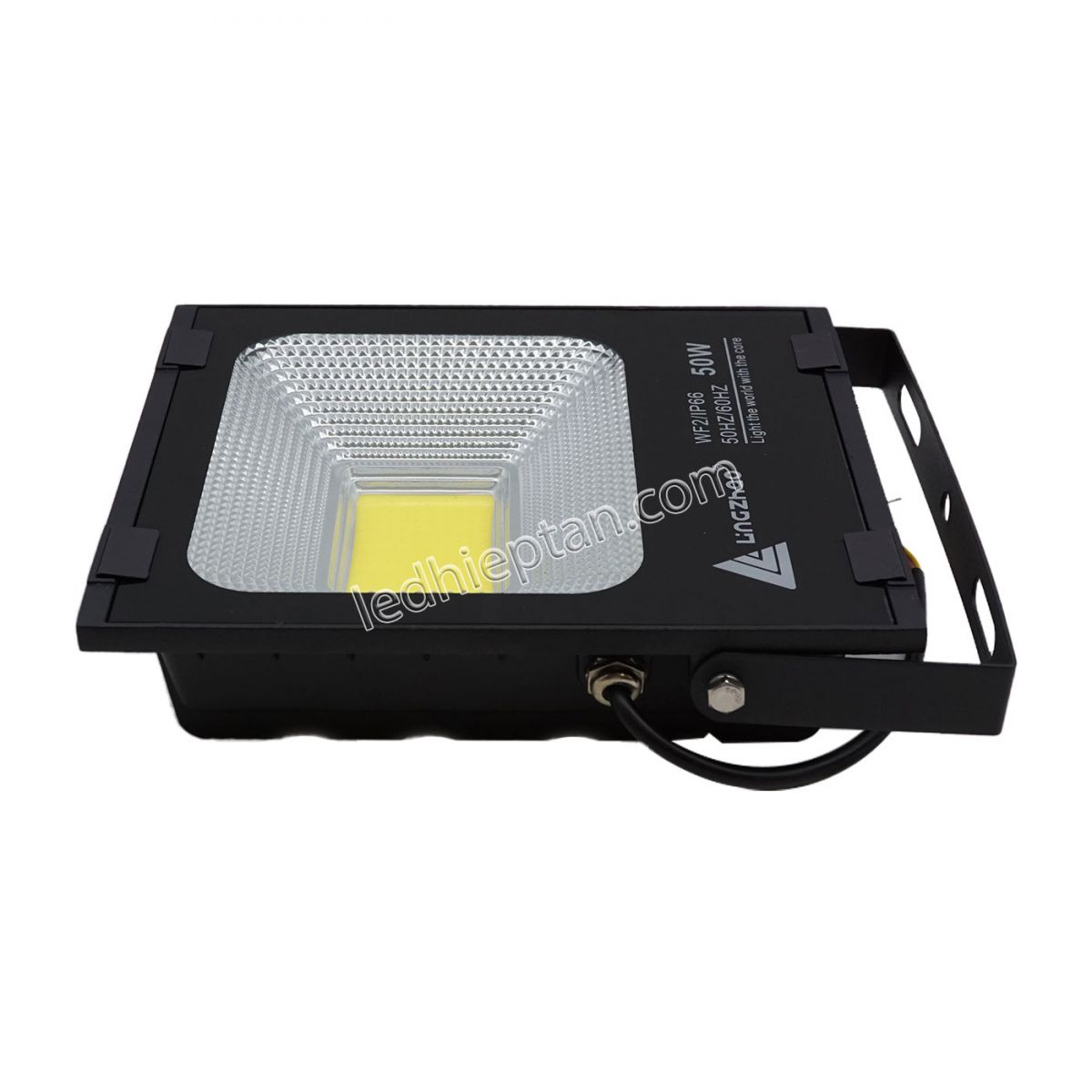 Pha C-50W vàng
