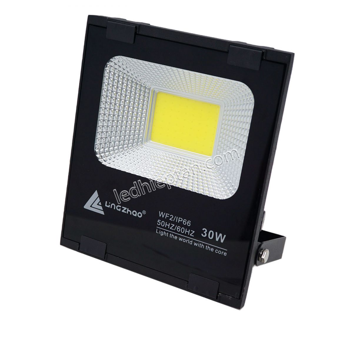 Pha C-30W vàng