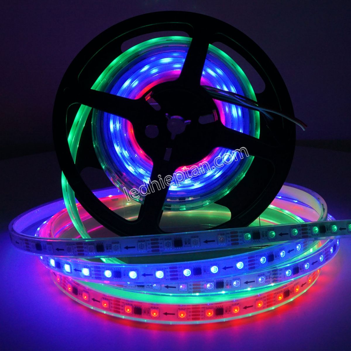 LED ARGB cuộn IC16703 60LED ARGB/m IP68