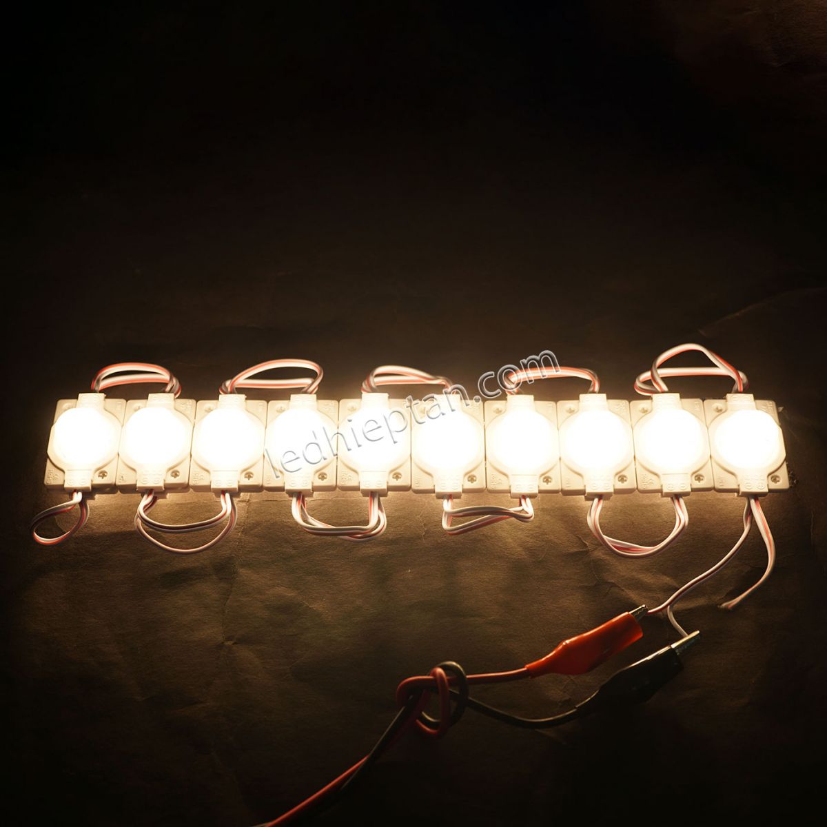 LED 1 bóng 4530 TRẮNG ẤM 1,5w rọi 3030 HC