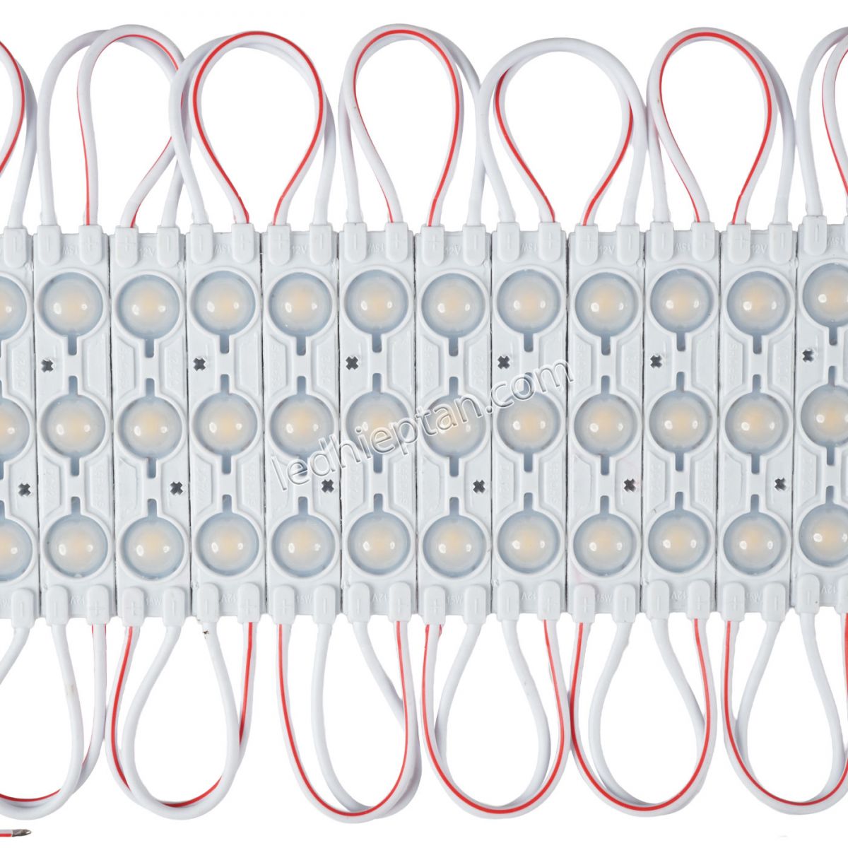 Module 3 bóng Trắng 6011 len đục YLED